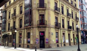 Local comercial en alquiler en calle Capua, Gijón