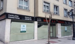 Local en alquiler en calle Emilio Alarcos Llorach, 1, Oviedo